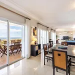 فيلة Coolhouses Algarve Luz, 5 Bed Villa & Pool, Casa N *