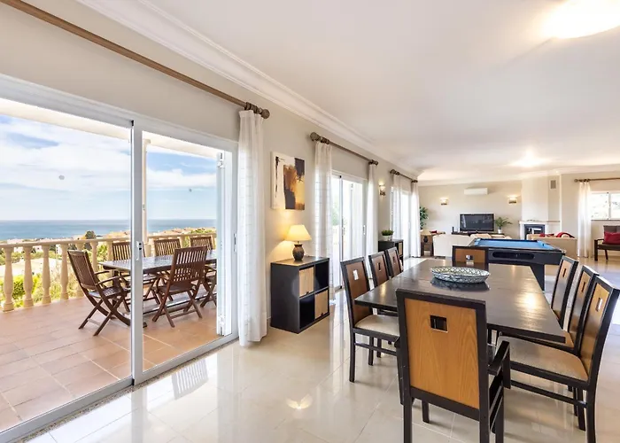 Villa Coolhouses Algarve Luz, 5 Bed & Pool, Casa N *