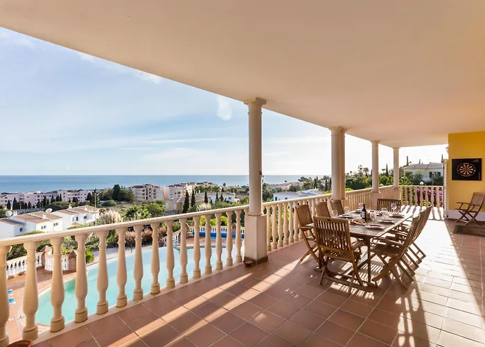 Coolhouses Algarve Luz, 5 Bed & Pool, Casa N * Luz
