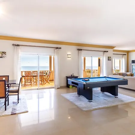 Coolhouses Algarve Luz, 5 Bed & Pool, Casa N Villa *