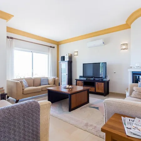Coolhouses Algarve Luz, 5 Bed & Pool, Casa N Villa