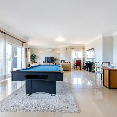 Вилла Coolhouses Algarve Luz, 5 Bed & Pool, Casa N Praia Da Luz